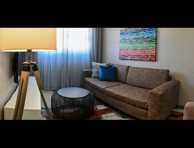 5,472M² HOTEL FOR SALE IN HATFIELD